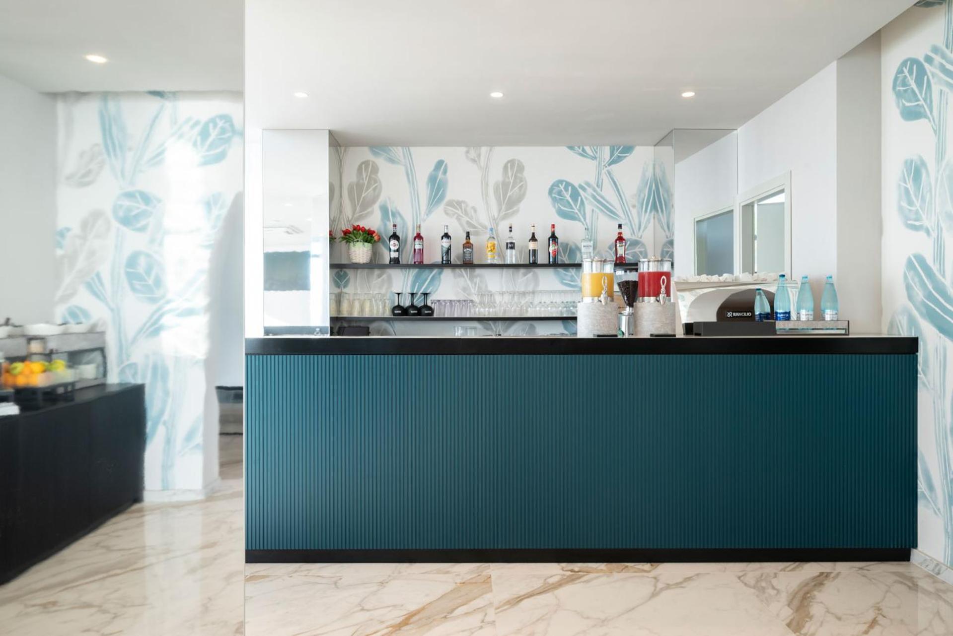Hotel Playa Suite Fano Ngoại thất bức ảnh